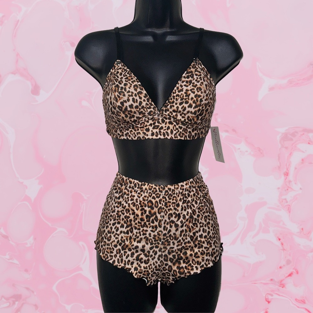 New Small Leopard Luxe Set 2 Piece Cami Pajama Set Shorts‎ Bra Top PJ Lounge